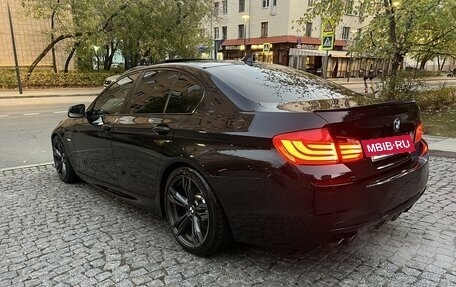 BMW 5 серия, 2010 год, 2 300 000 рублей, 4 фотография