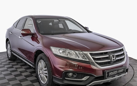 Honda Crosstour I рестайлинг, 2014 год, 1 955 000 рублей, 2 фотография