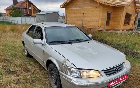 Toyota Camry, 1999 год, 245 000 рублей, 3 фотография