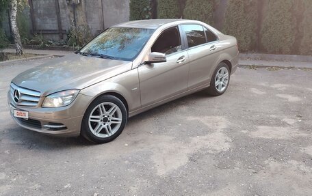 Mercedes-Benz C-Класс, 2010 год, 850 000 рублей, 11 фотография