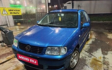 Volkswagen Polo III рестайлинг, 2000 год, 169 000 рублей, 2 фотография