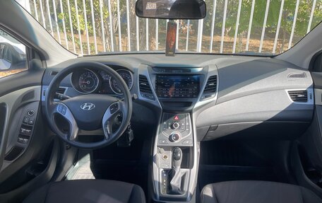 Hyundai Elantra V, 2014 год, 1 250 000 рублей, 20 фотография