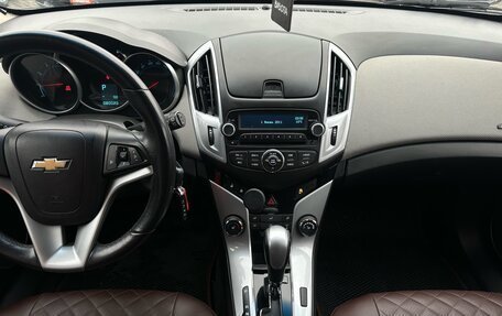 Chevrolet Cruze II, 2013 год, 990 000 рублей, 12 фотография