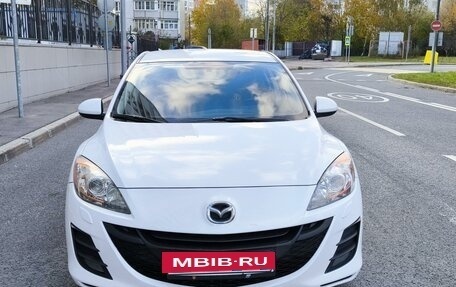 Mazda 3, 2011 год, 1 150 000 рублей, 2 фотография