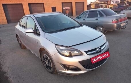 Opel Astra J, 2012 год, 900 000 рублей, 5 фотография