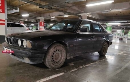 BMW 5 серия, 1990 год, 300 000 рублей, 18 фотография