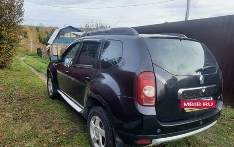 Renault Duster I рестайлинг, 2014 год, 790 000 рублей, 3 фотография