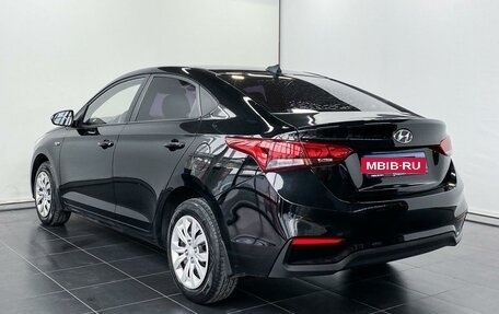 Hyundai Solaris II рестайлинг, 2017 год, 1 295 000 рублей, 4 фотография