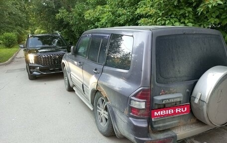 Mitsubishi Pajero III рестайлинг, 1999 год, 500 000 рублей, 3 фотография