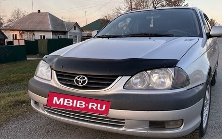 Toyota Avensis III рестайлинг, 2001 год, 580 000 рублей, 16 фотография