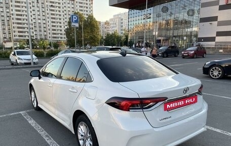 Toyota Corolla, 2019 год, 2 000 000 рублей, 5 фотография