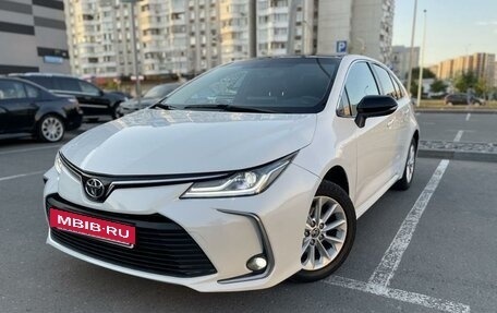 Toyota Corolla, 2019 год, 2 000 000 рублей, 21 фотография