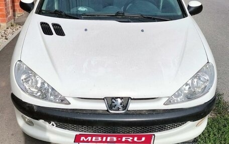 Peugeot 206, 2004 год, 380 000 рублей, 2 фотография