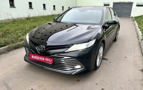 Toyota Camry, 2020 год, 3 480 000 рублей, 6 фотография