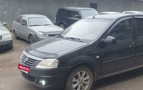 Renault Logan I, 2013 год, 460 000 рублей, 2 фотография