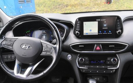 Hyundai Santa Fe IV, 2018 год, 2 990 000 рублей, 15 фотография