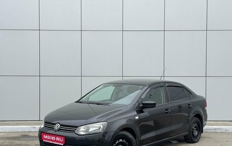 Volkswagen Polo VI (EU Market), 2012 год, 700 000 рублей, 1 фотография