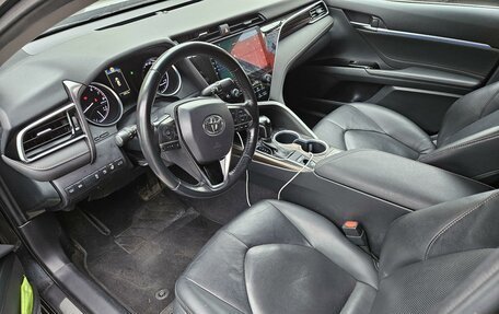 Toyota Camry, 2018 год, 2 690 000 рублей, 7 фотография