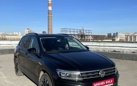 Volkswagen Tiguan II, 2020 год, 3 690 000 рублей, 3 фотография