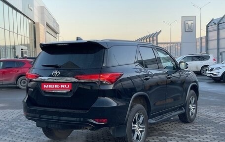 Toyota Fortuner II, 2021 год, 4 500 000 рублей, 5 фотография