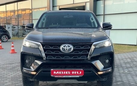 Toyota Fortuner II, 2021 год, 4 500 000 рублей, 2 фотография