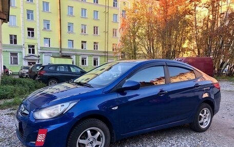 Hyundai Solaris II рестайлинг, 2012 год, 820 000 рублей, 2 фотография