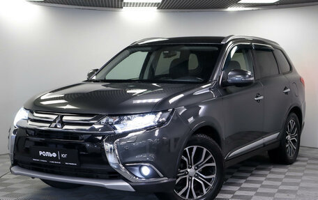 Mitsubishi Outlander III рестайлинг 3, 2018 год, 2 164 000 рублей, 16 фотография