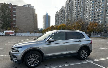 Volkswagen Tiguan II, 2017 год, 2 700 000 рублей, 3 фотография