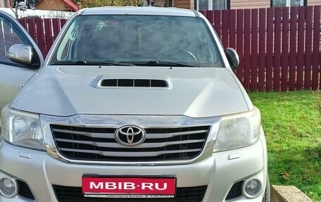 Toyota Hilux VII, 2012 год, 1 900 000 рублей, 1 фотография