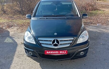 Mercedes-Benz B-Класс, 2009 год, 780 000 рублей, 1 фотография