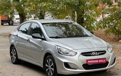 Hyundai Solaris II рестайлинг, 2013 год, 1 150 000 рублей, 1 фотография