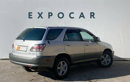 Lexus RX IV рестайлинг, 2002 год, 800 000 рублей, 5 фотография