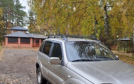 Chevrolet Niva I рестайлинг, 2011 год, 620 000 рублей, 2 фотография