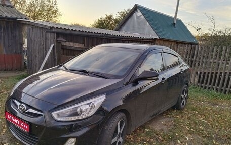 Hyundai Solaris II рестайлинг, 2013 год, 1 100 000 рублей, 1 фотография