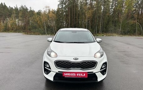 KIA Sportage IV рестайлинг, 2019 год, 2 300 000 рублей, 3 фотография