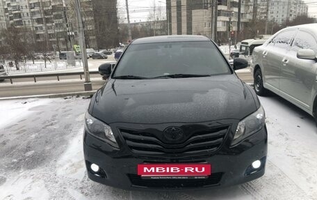 Toyota Camry, 2011 год, 1 350 000 рублей, 2 фотография