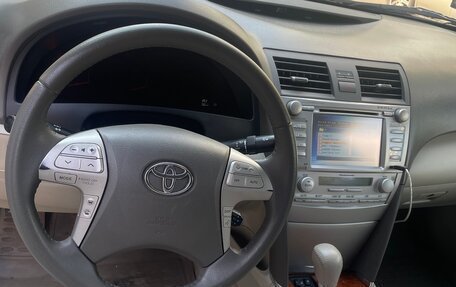 Toyota Camry, 2011 год, 1 350 000 рублей, 13 фотография