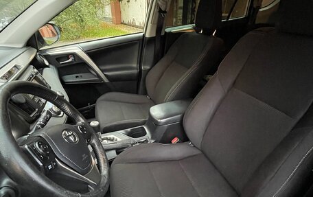 Toyota RAV4, 2013 год, 1 800 000 рублей, 6 фотография