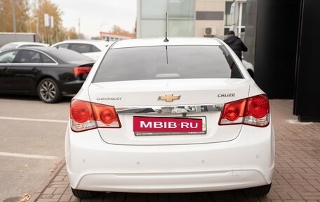 Chevrolet Cruze II, 2014 год, 990 000 рублей, 4 фотография