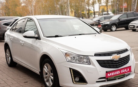 Chevrolet Cruze II, 2014 год, 990 000 рублей, 7 фотография