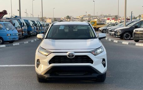 Toyota RAV4, 2021 год, 3 150 000 рублей, 1 фотография