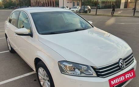 Volkswagen Passat B7, 2012 год, 1 400 000 рублей, 11 фотография