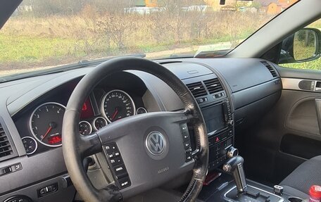 Volkswagen Touareg III, 2008 год, 740 000 рублей, 2 фотография