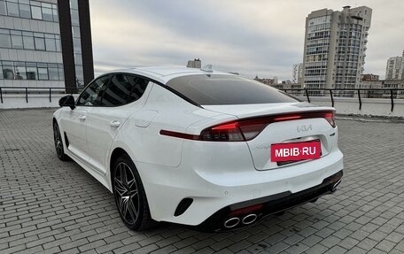 KIA Stinger I, 2023 год, 4 900 000 рублей, 8 фотография