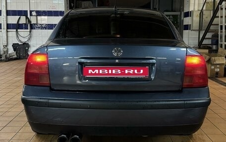 Volkswagen Passat B5+ рестайлинг, 2000 год, 700 000 рублей, 2 фотография