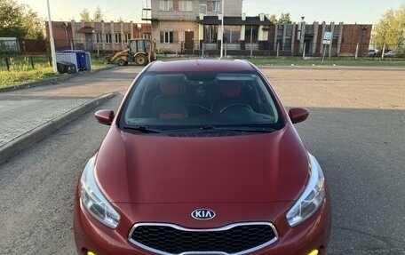 KIA cee'd III, 2012 год, 980 000 рублей, 1 фотография