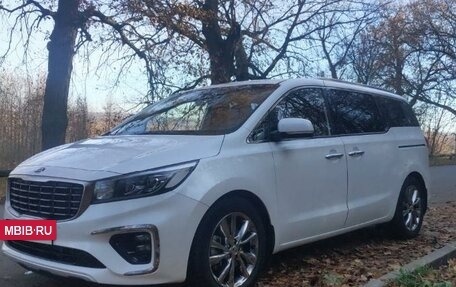 KIA Carnival III, 2020 год, 3 600 000 рублей, 7 фотография