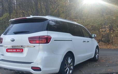 KIA Carnival III, 2020 год, 3 600 000 рублей, 3 фотография