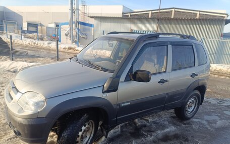 Chevrolet Niva I рестайлинг, 2012 год, 505 000 рублей, 3 фотография