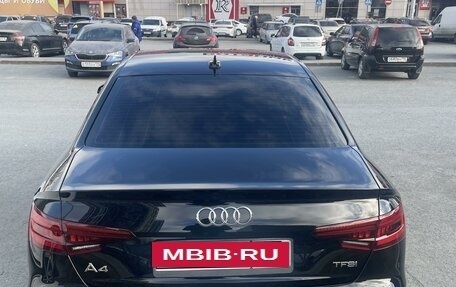 Audi A4, 2018 год, 2 800 000 рублей, 4 фотография